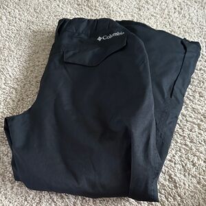 Columbia Black Cargo Outdoor Pants